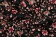 Home - Doorgestikte stof - stepped velvet - digitaal bloemen - zwart - 3794-001