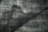 104670-polyester-stof-interieur-en-gordijnstof-fluweelachtig-patroon-donkergrijs-340066-e7-x-polyester-stof-interieur-en-gordijnstof-fluweelachtig-patroon-donkergrijs-340066-e7-x.jpg