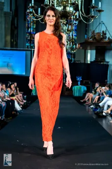 Red dress, collectie Godin van de nacht