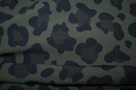 Kledingstoffen - Polyester stof - Travel panterprint - groen - 18032-215