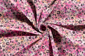 90% katoen, 10% polyester stoffen - Joggingstof - digitaal panterprint - roze - 19362-012