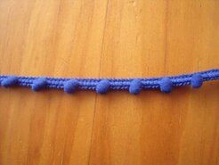 Kugelband - Mini-Pomponborte kobaltblau