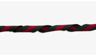 -Galonband streep groen/rood 30mm (XSS11-027) - Galonband streep groen/rood 30mm (XSS11-027)