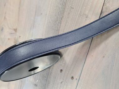 -Kunstleer band donkerblauw 30mm (F403.30.015) - Kunstleer band donkerblauw 30mm (F403.30.015)