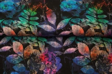 Jersey Stoff digitale Blätter Schwarz/Regenbogen 22930-09