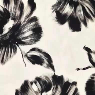 -Viscose stof - satijn - bloemen - gebroken wit - 21135-020 - Viscose stof - satijn - bloemen - gebroken wit - 21135-020