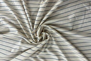 Tricot stof - gestreept - ecru blauw - JT37 - Tricot stof - gestreept - ecru blauw - JT37 134617-tricot-stof-gestreept-ecru-blauw-jt37-tricot-stof-gestreept-ecru-blauw-jt37.jpg