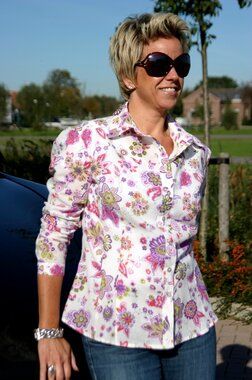 -It's a fits 1027: blouse - It's a fits 1027: blouse