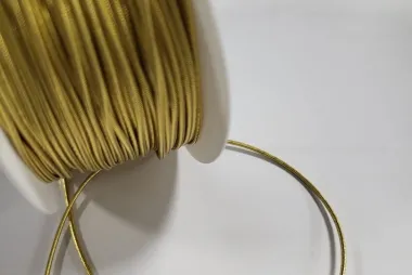 -Koordelastiek 1.5 mm - goud - C122 - Koordelastiek 1.5 mm - goud - C122