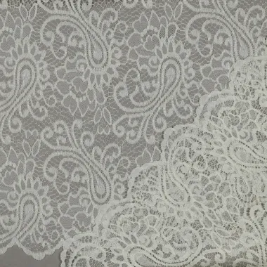 -Kant stof - bloemen & paisley - gebroken wit - 1612-015 - Kant stof - bloemen & paisley - gebroken wit - 1612-015