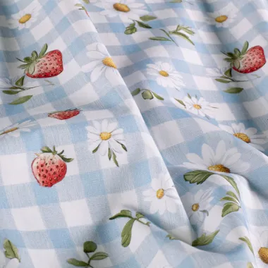 -Baumwolle – Popeline – Erdbeeren, Blümchen & Karos – hellblau – 60499-003 - Baumwolle – Popeline – Erdbeeren, Blümchen & Karos – hellblau – 60499-003
