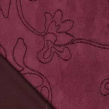 -Embroidery stof - scuba suede - bloemen - donkerrood - 23211-400 - Embroidery stof - scuba suede - bloemen - donkerrood - 23211-400