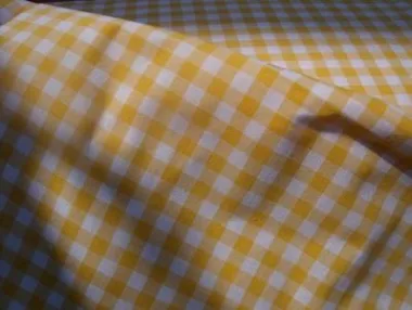 37876-katoen-stof-boerenbont-ruit-1-cm-geel-5635-035-opop-katoen-stof-boerenbont-ruit-1-cm-geel-5635-035-opop.jpg