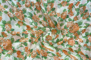 Voile stoffen - Voile stof - Chiffon - bloemen - off white - B122