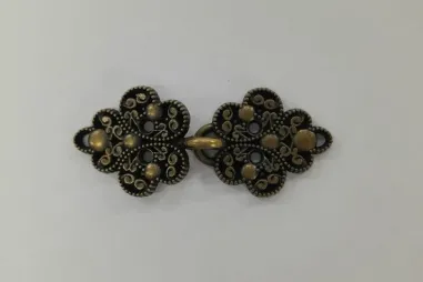 Knöpfe - Westenverschluß - Bronze - 50 mm breit - 21 mm hoch