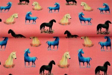 Paarden stoffen - Sweattricot - digitaal paarden - roze - 22569S