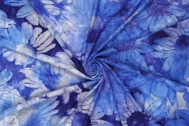 58% polyester, 38% viscose, 4% elastan - Tricot stof - Tie Dye - bloemen - blauw - 20607-650