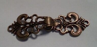 Knopen - Vestsluiting 2.3 X 7.2 cm - antiek messing 