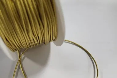 Overige merken fournituren - Koordelastiek 1.5 mm - goud - C122