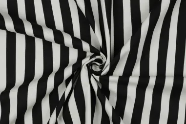 Witte stoffen - Canvas stof - gestreept - zwart wit - 4064-004