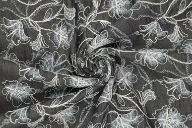 Bloemen motief stoffen - Denim stof - embroidery - bloemen - zwart - 22658-998