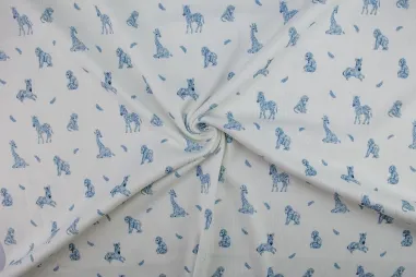 Witte stoffen - Tricot stof - ribtricot - digitaal dieren - wit lichtblauw - 26345-02