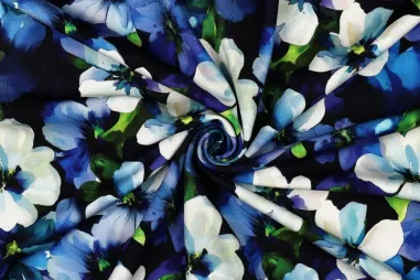 280gr/M² - Tricot stof - punta di roma - digitaal bloemen - zwart - 7840-001