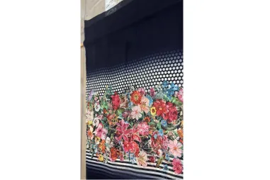 Paneel stoffen - Paneel stof - chiffon - bloemen - donkerblauw/multi - JT167