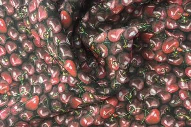 400-69 Jeansstoff schwarz - Voile stof - chiffon - kersen - zwart/rood - JT834