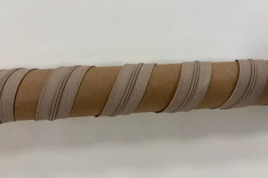 Rits aan de meter - YKK spiraalrits op rol maat 3 - per meter - beige