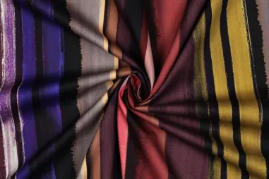 Viscose stof - mix - fantasie - rood multi - 23042-405 - Katoenen stof - mix - strepen - multi - 2043-005