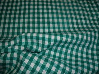 130gr/M² - Katoen stof - Boerenbont ruit (0,4 cm) - groen - 5582-025 op=op