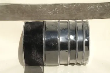 Organza - Organza de luxe 3 mm schwarz (39)