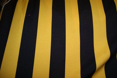 Gestreifte - Texture carnaval Streifen gelb/schwarz 20806-034
